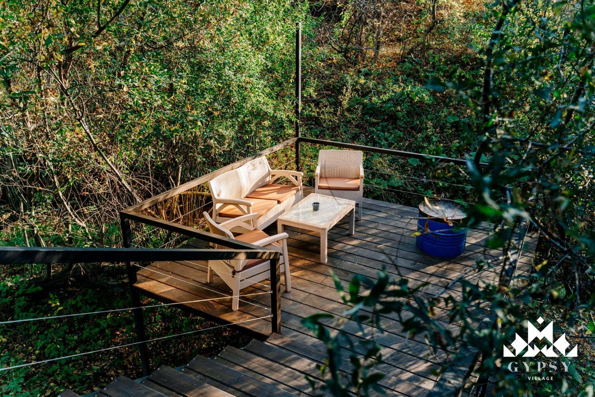 Gipsy Village Park Hotel Asureti Dış mekan fotoğraf