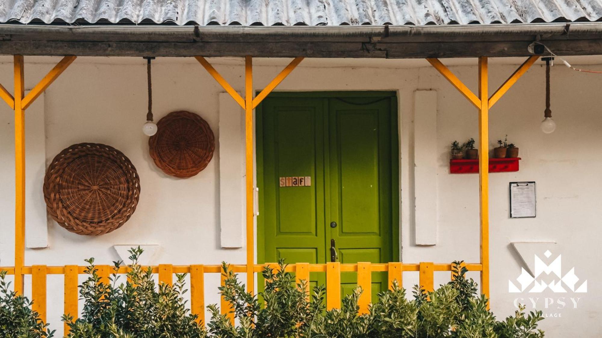 Gipsy Village Park Hotel Asureti Dış mekan fotoğraf